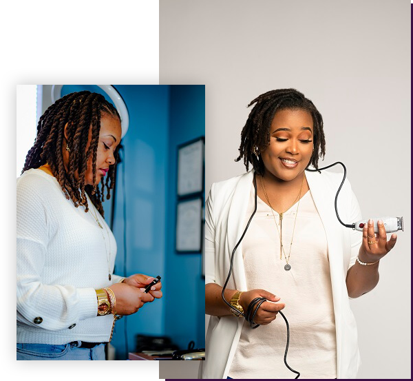 Two women are holding their phones and smiling.